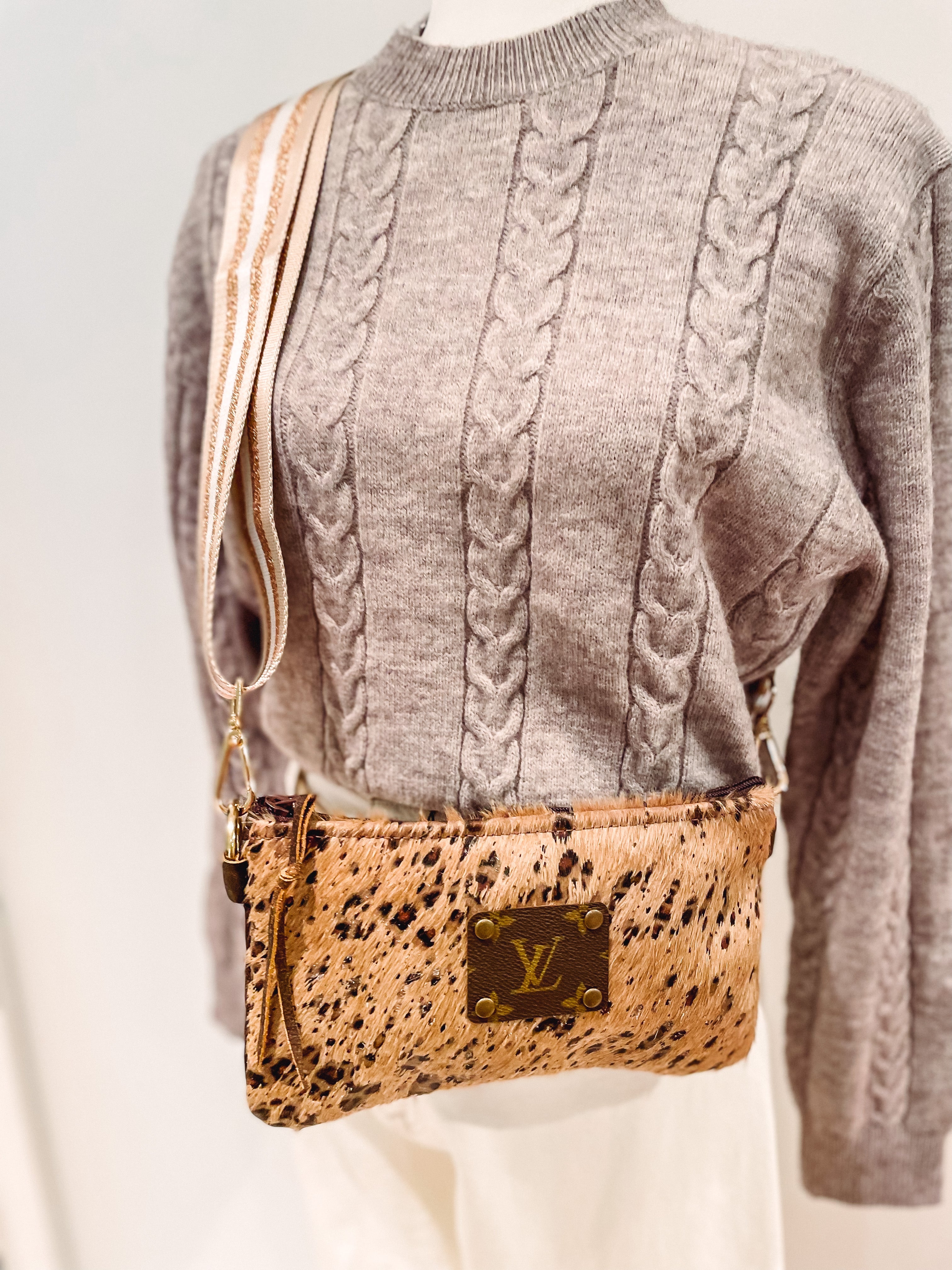 Brown Cheetah Crossbody