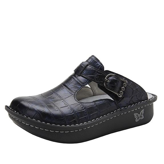 Classic Croco Shoe